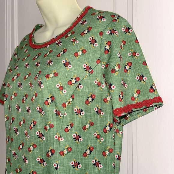 Vtg 60s Handmade green & red floral print polyester knit short sleeve dress - Picture 5 of 8